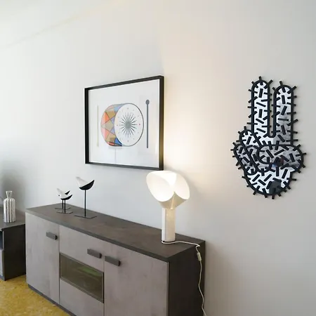 Apartment16 * רומא